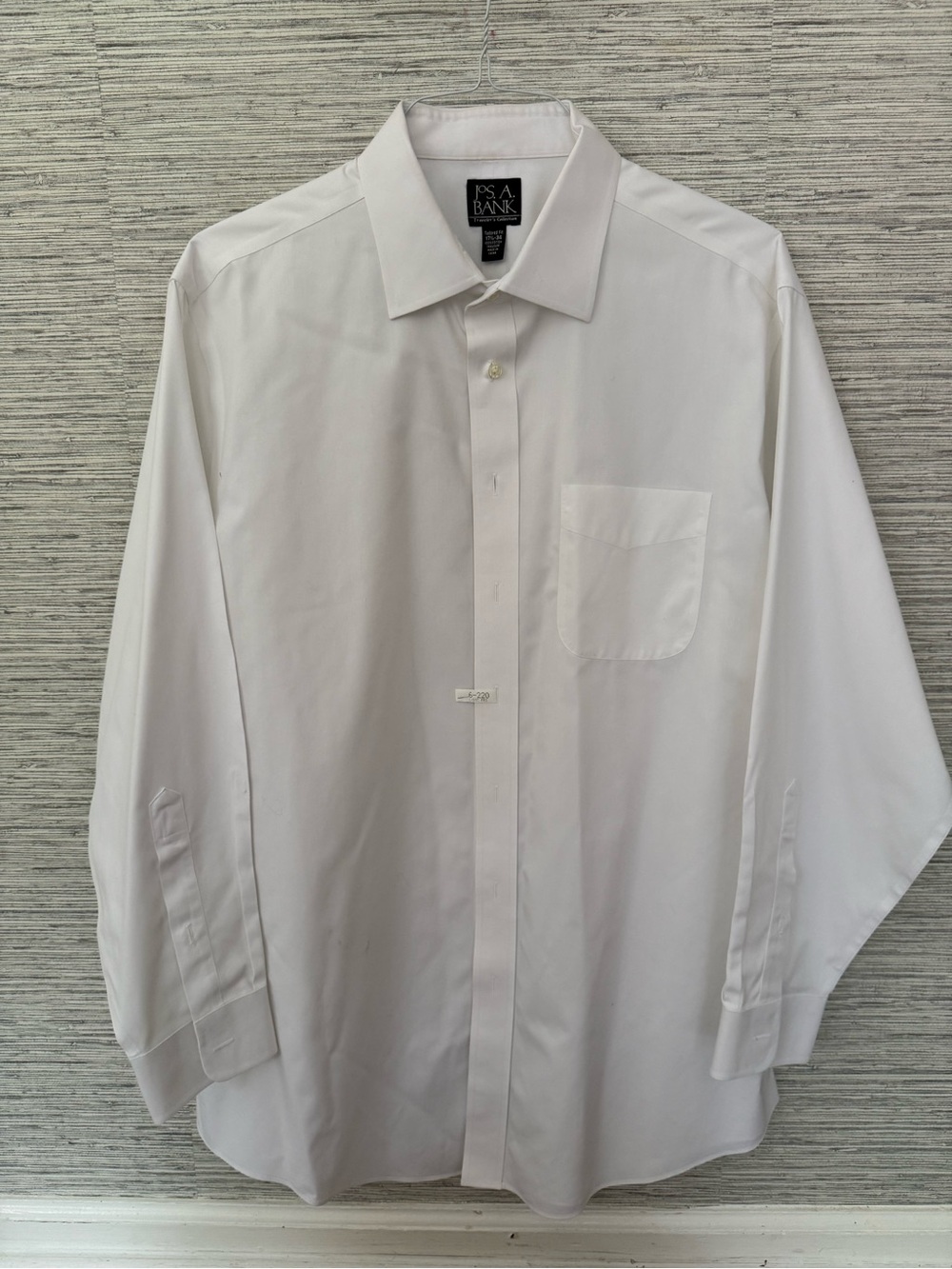 Jos. A. Bank Traveler’s Collection White Dress Shirt Tailored Fit 17.5 34